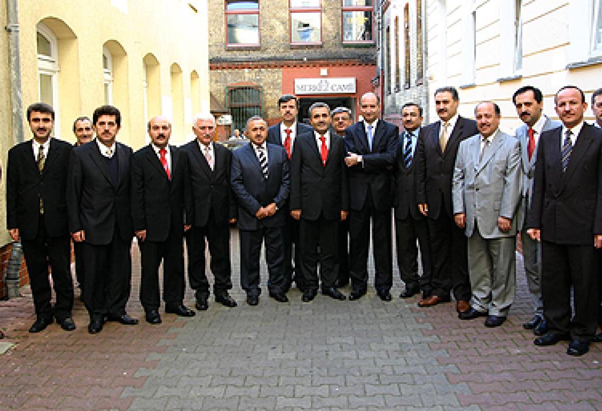 Acet Ataşeler